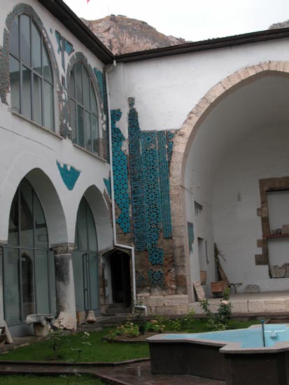 DSCN2063 - Tokat - Gök medrese