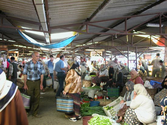 DSCN2122 - Gerze - Marché